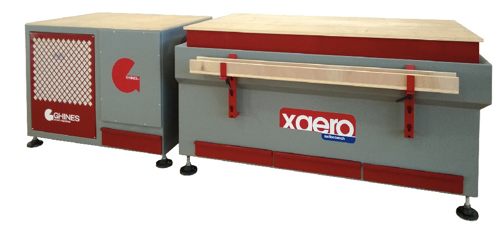 XAERO - Suction bench with twofold dry dust exhaustion